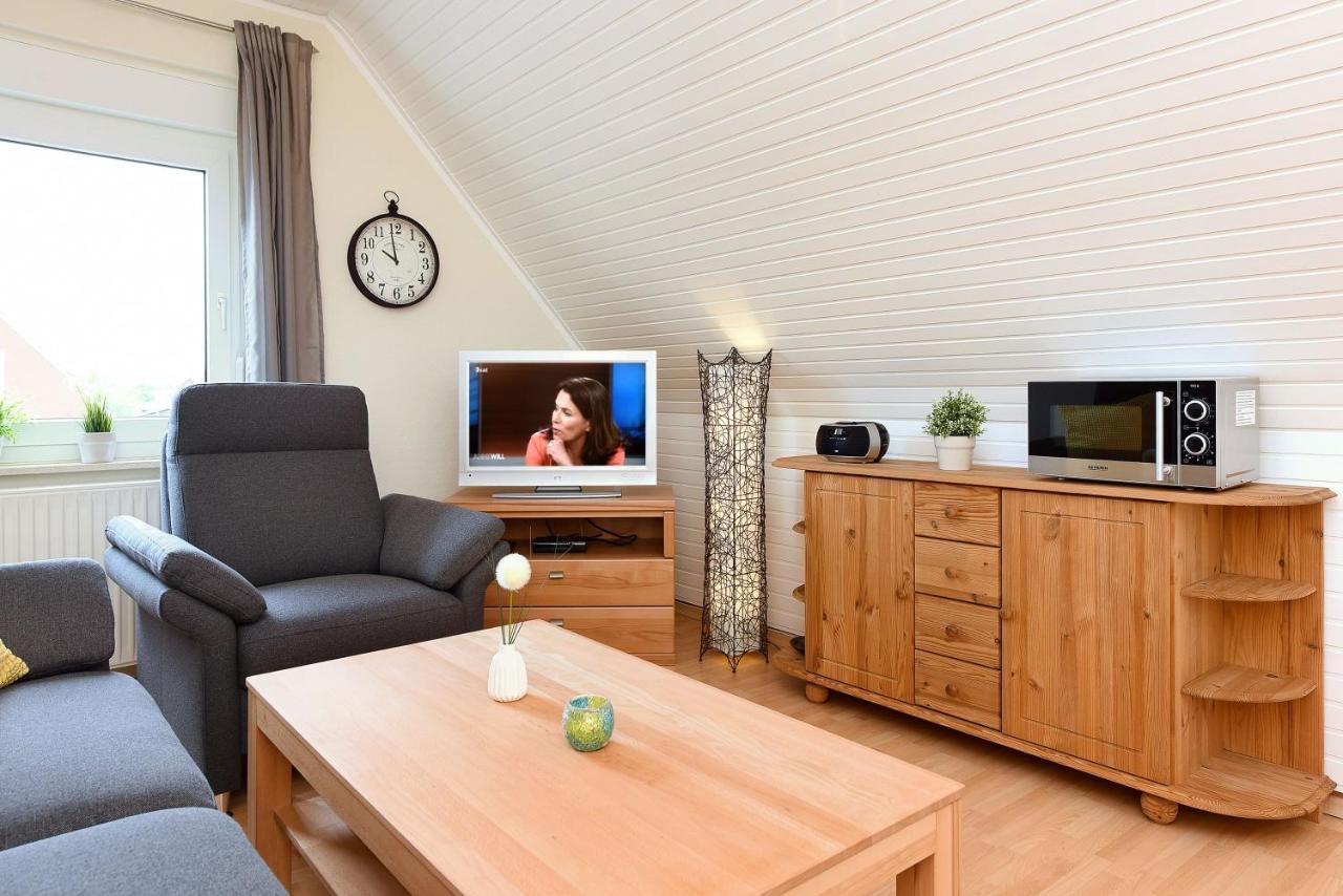 Ferienwohnungen Haus Gezeiten Neuharlingersiel Buitenkant foto