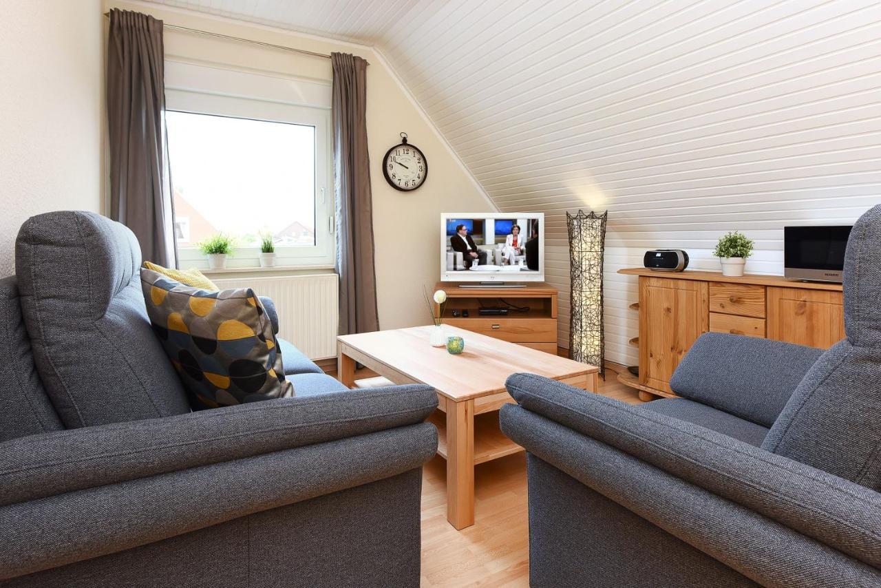 Ferienwohnungen Haus Gezeiten Neuharlingersiel Buitenkant foto