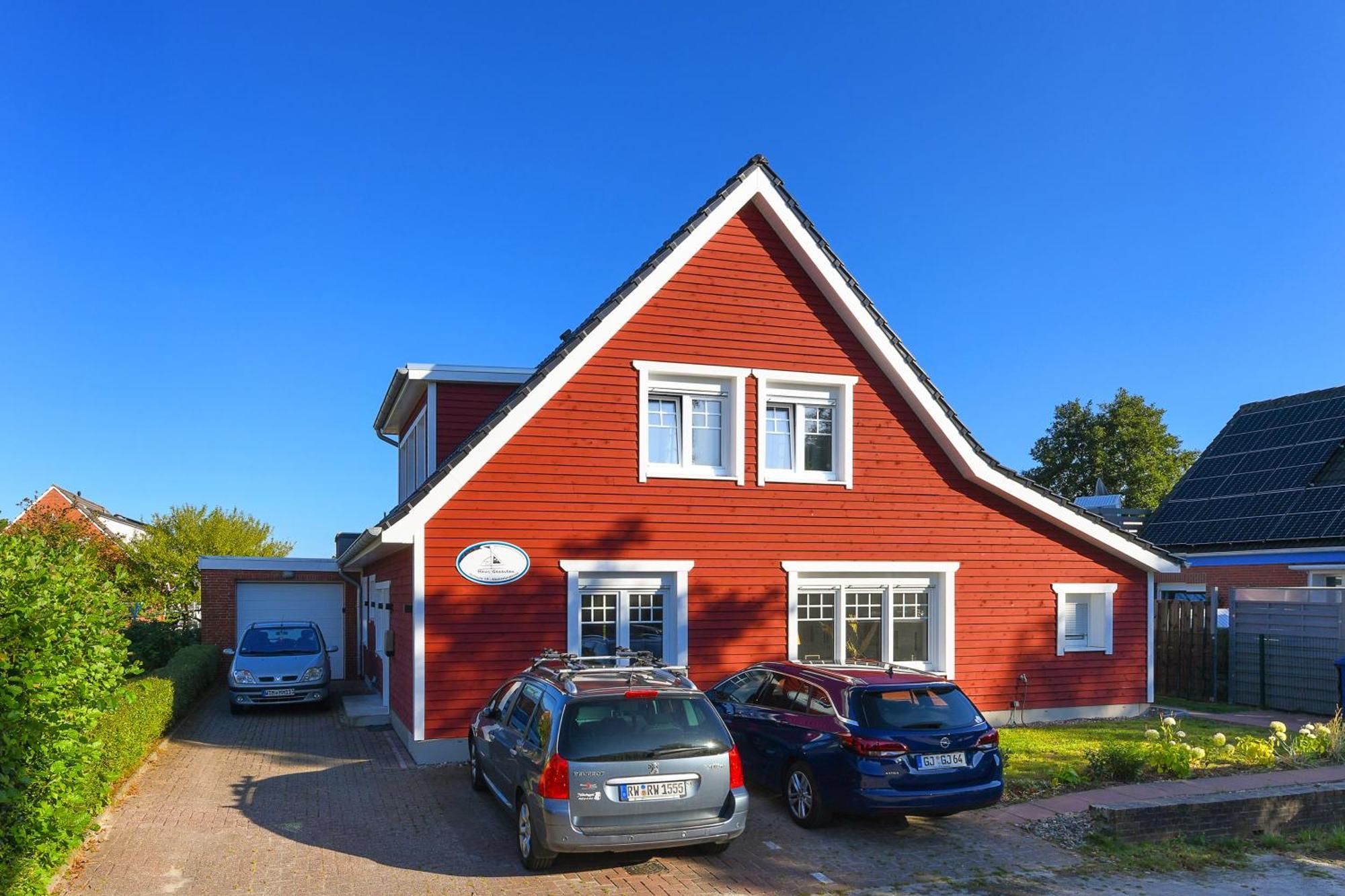 Ferienwohnungen Haus Gezeiten Neuharlingersiel Buitenkant foto